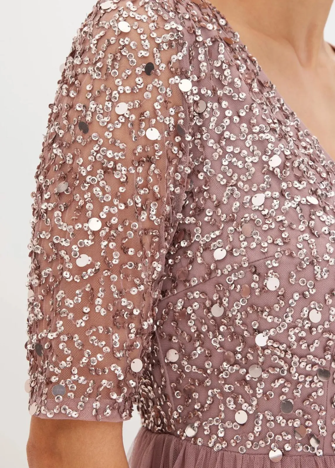 bonprix Kleider|Festliche Mode^Abendkleid aus zartem Tüll mit Paillettenstickerei rosenholz
