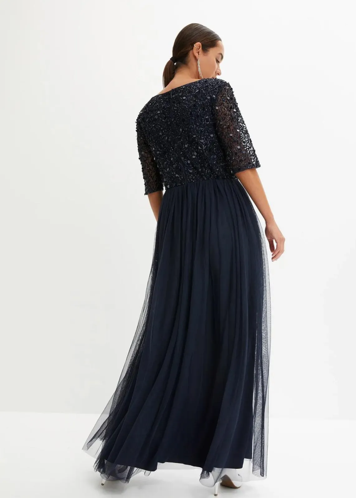 bonprix Kleider|Festliche Mode^Abendkleid aus zartem Tüll mit Paillettenstickerei dunkelblau