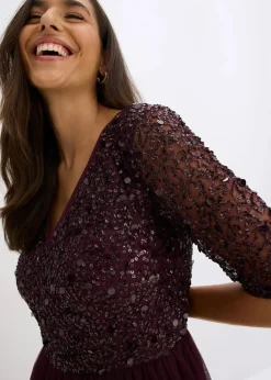 bonprix Kleider|Festliche Mode^Abendkleid aus zartem Tüll mit Paillettenstickerei weinrot