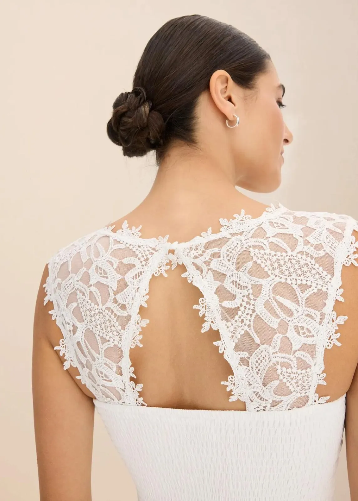bonprix Nachhaltigere Materialien|Kleider^Abend-Maxikleid mit Spitze wollweiß