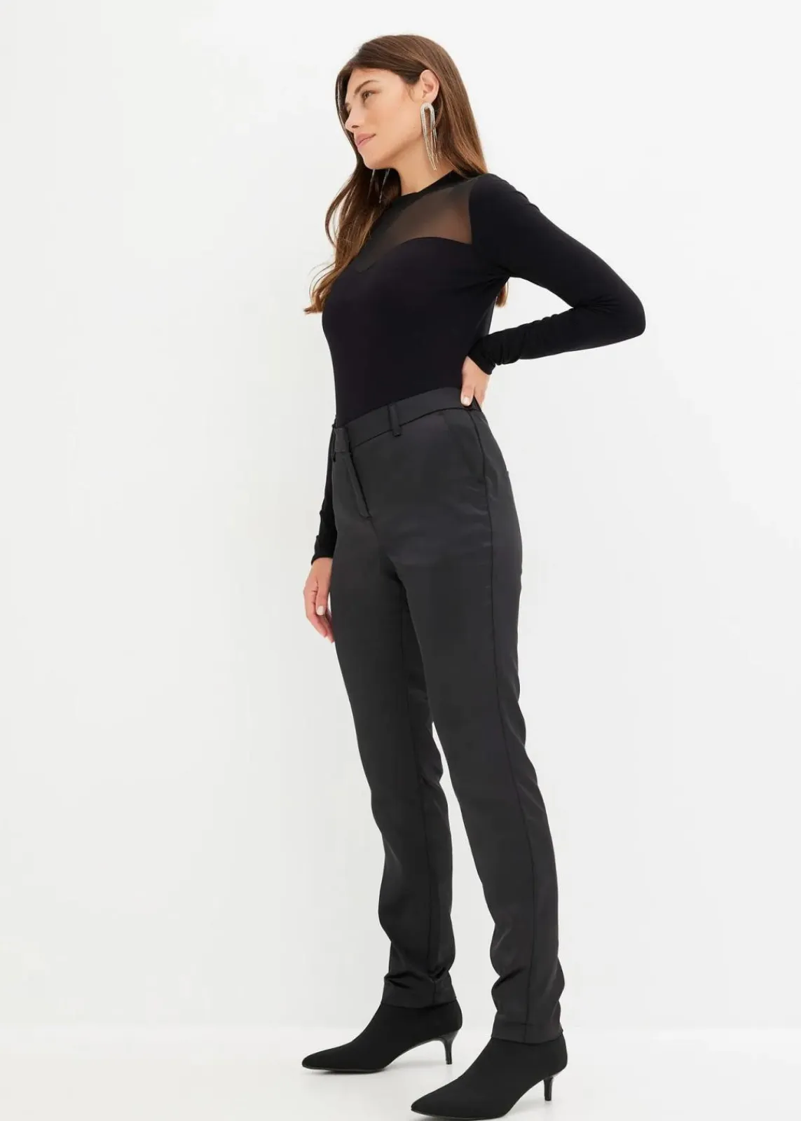 bonprix Kurzgrößen|Bekleidung·Kleider^Anzughose aus feinem Satin schwarz