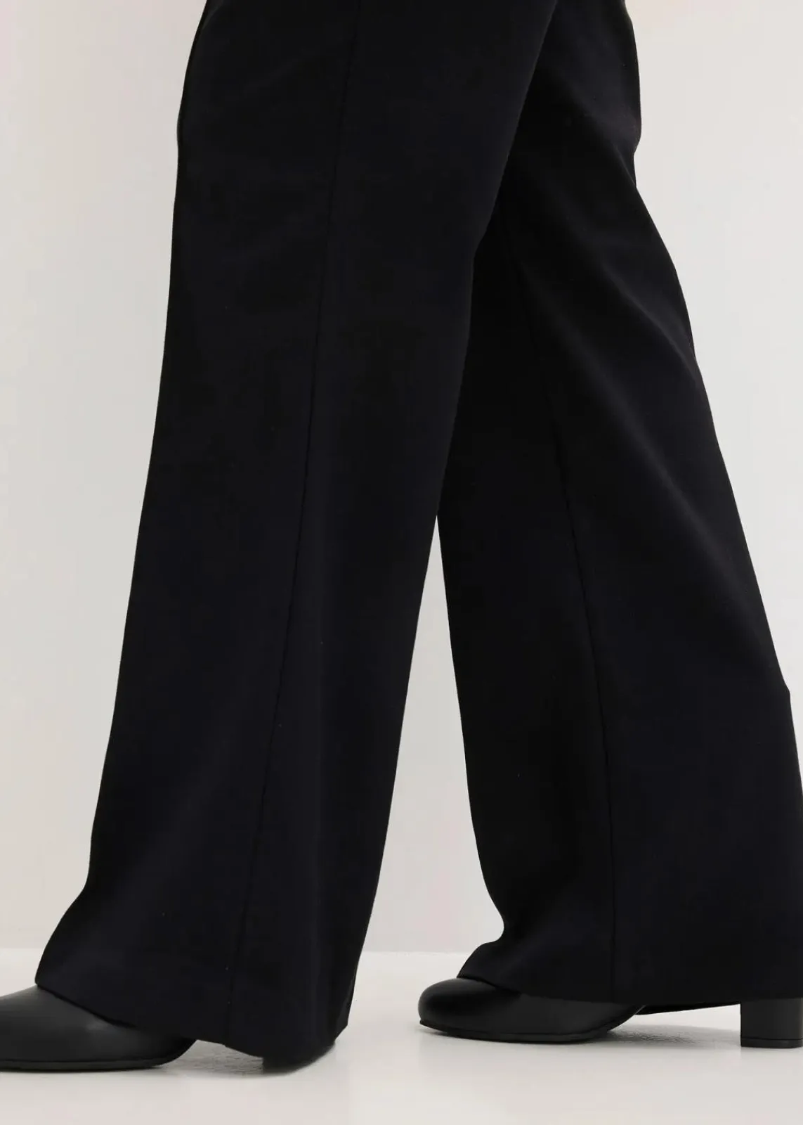 bonprix Bekleidung·Kleider|Hosen^Anzugshose flared schwarz