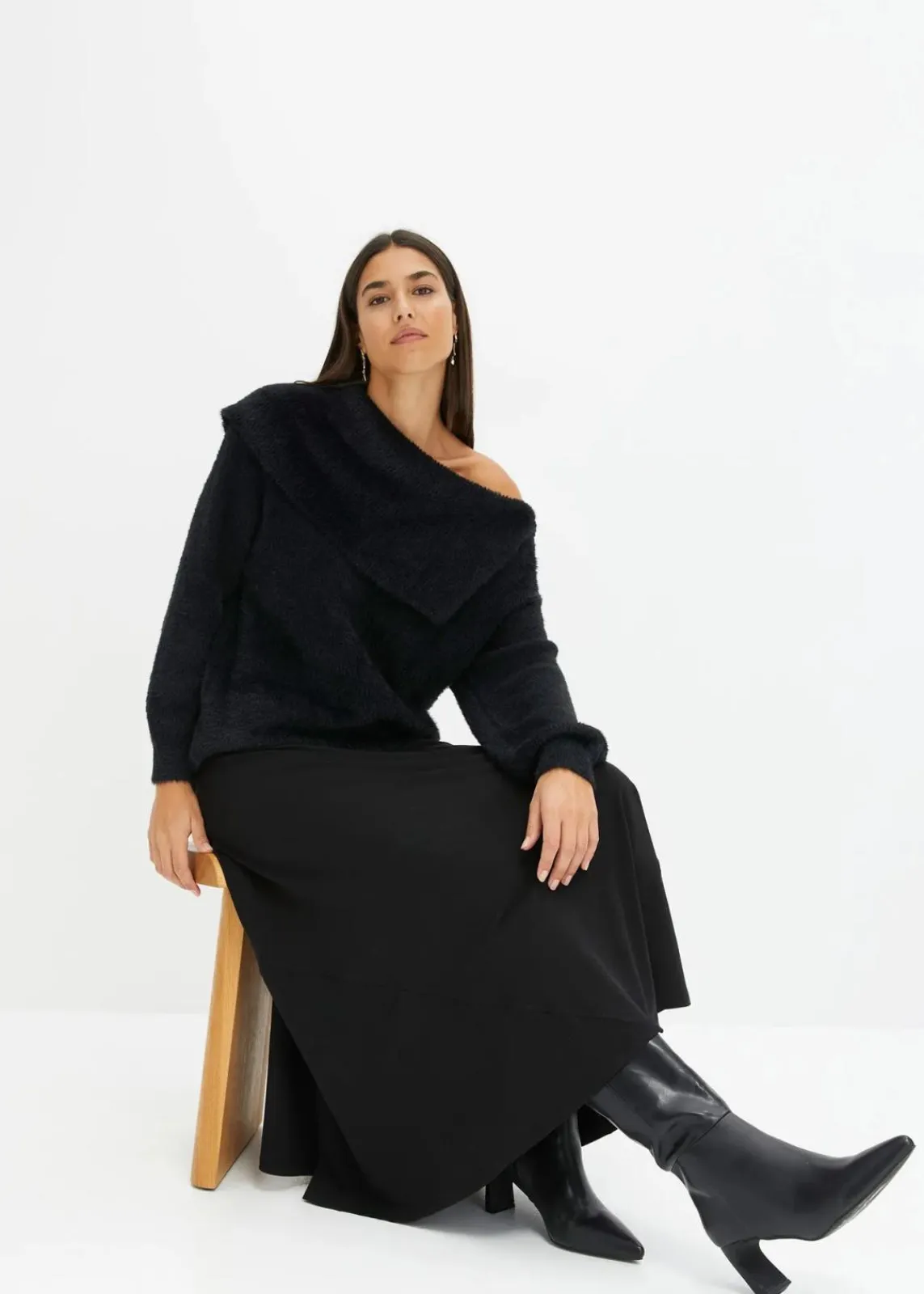 bonprix Bekleidung·Umstandsmode|Strickmode^Asymmetrischer Off-Shoulder Pullover schwarz