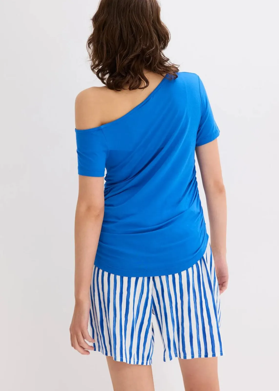 bonprix Shirts & Tops^Asymmetrisches Shirt arktikblau