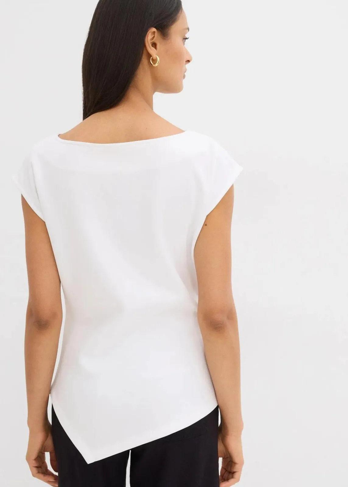 bonprix Shirts & Tops^Asymmetrisches Top aus bequemem Scuba weiß