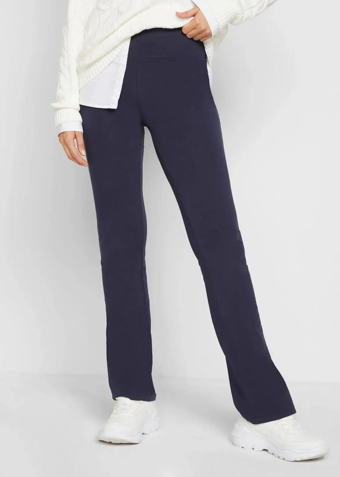 bonprix Hosen|Nachhaltigere Materialien^ausgestellte Leggings dunkelblau