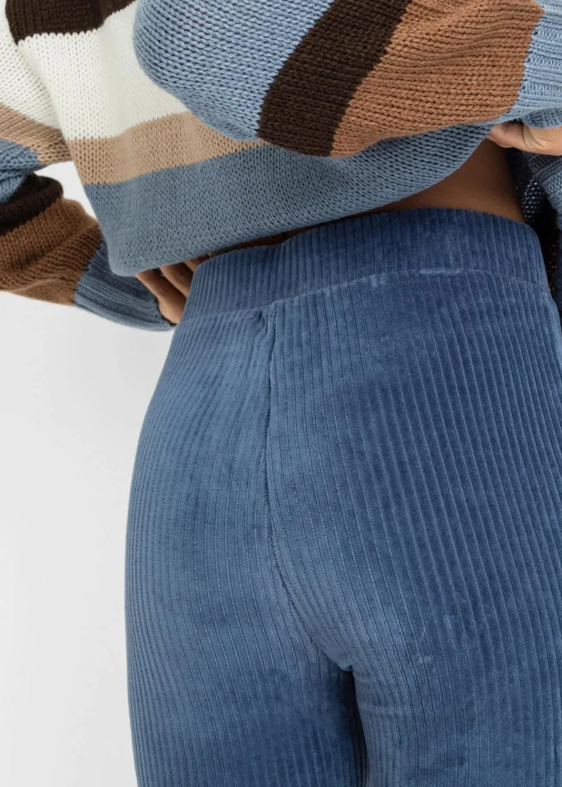 bonprix Hosen|Bekleidung·Kleider^Ausgestellte Leggings in Cordoptik indigo