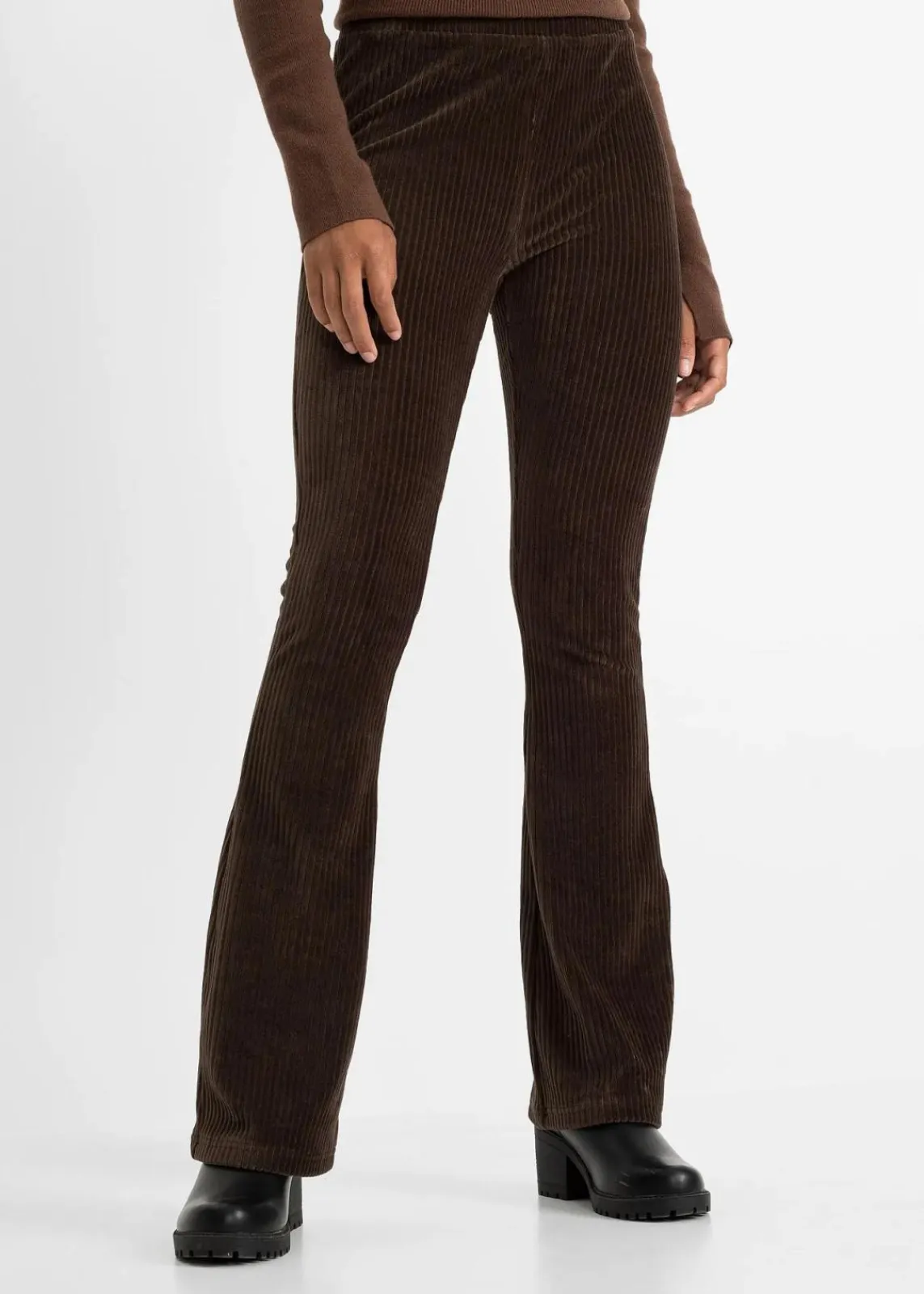 bonprix Bekleidung·Kleider|Hosen^Ausgestellte Leggings in Cordoptik dunkelbraun
