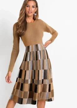 bonprix Bekleidung·Umstandsmode|Strickmode^Ausgestelltes Jacquard-Strickkleid camel/braun kariert