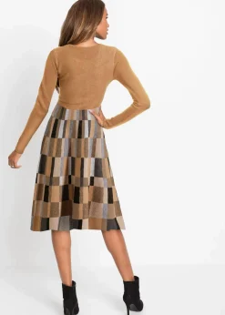 bonprix Bekleidung·Umstandsmode|Strickmode^Ausgestelltes Jacquard-Strickkleid camel/braun kariert