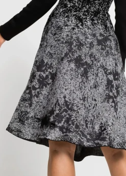 bonprix Bekleidung·Umstandsmode|Bekleidung·Pullover & Strickjacken^Ausgestelltes Jacquard-Strickkleid schwarz/wollweiß bedruckt