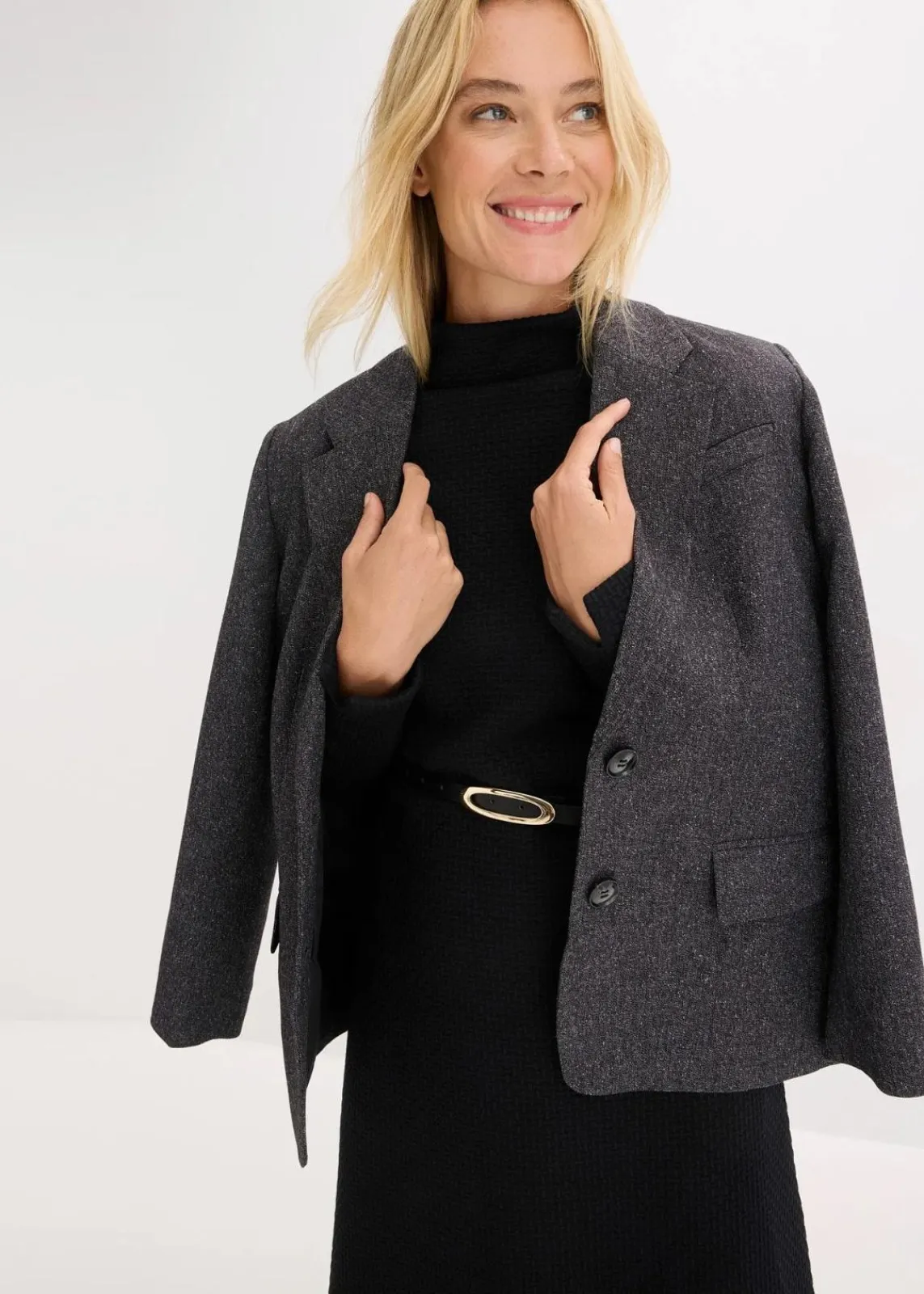 bonprix Bekleidung·Pullover & Strickjacken|Nachhaltigere Materialien^Ausgestelltes Midikleid schwarz