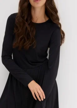 bonprix Nachhaltigere Materialien|Kleider^Ausgestelltes Shirtkleid schwarz