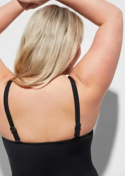 bonprix Nachhaltigere Materialien|Bademode·Badeanzüge^Badeanzug mit Bein schwarz
