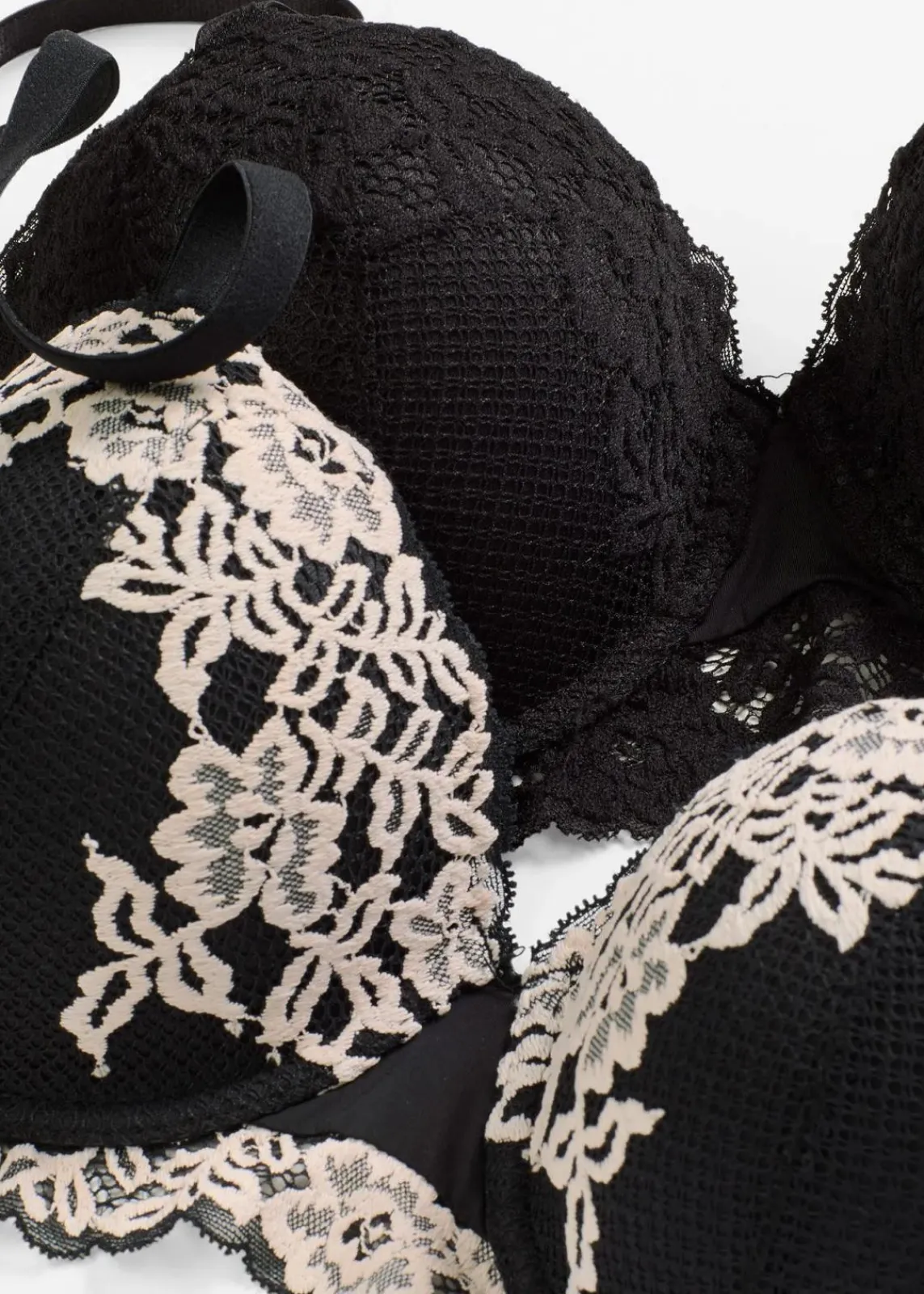 bonprix Wäsche·Dessous|Wäsche·Große Cups D-H^Balconette-BH aus zweifarbiger Spitze (2er Pack) schwarz/wollweiß + schwarz