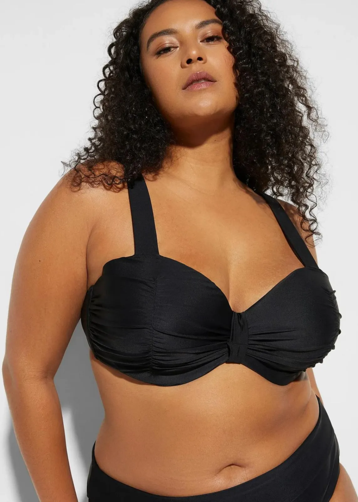 bonprix Große Cups D-F|Nachhaltigere Materialien^Balconette-Bikini mit gepolsterten Trägern (2-tlg.Set) schwarz