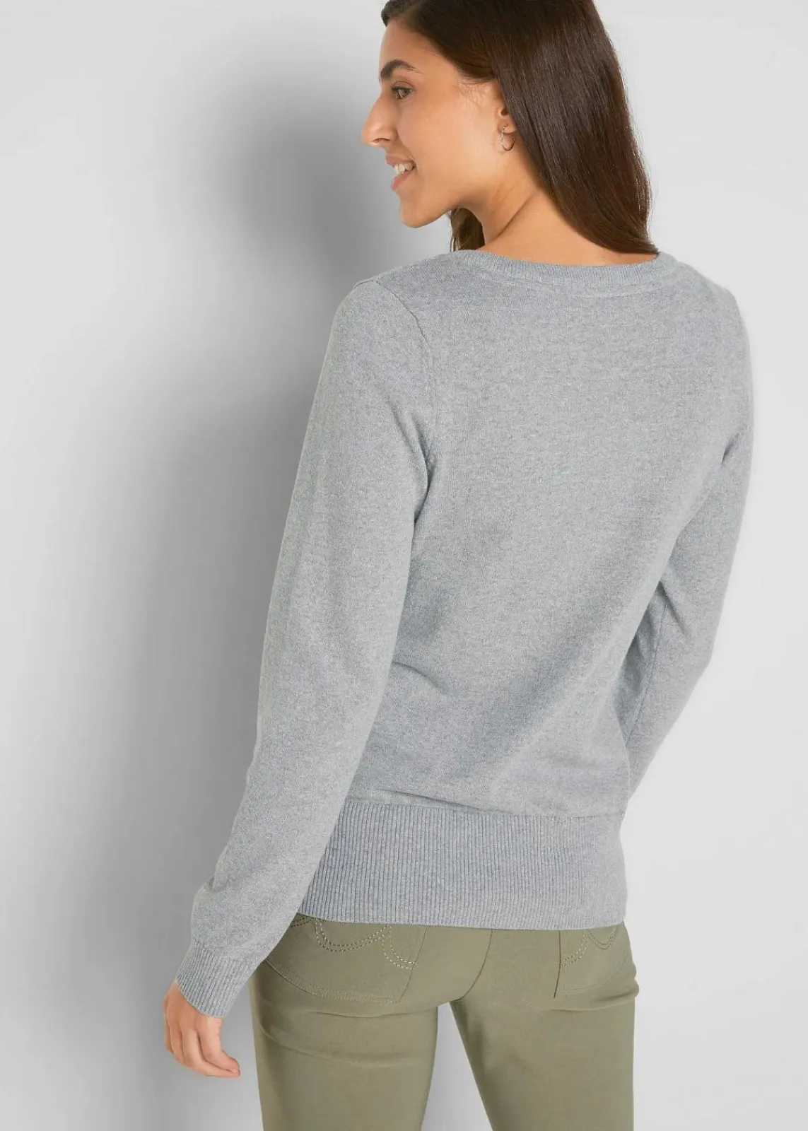 bonprix Pullover & Strickjacken|Basics^Basic Feinstrickjacke mit recycelter Baumwolle grau