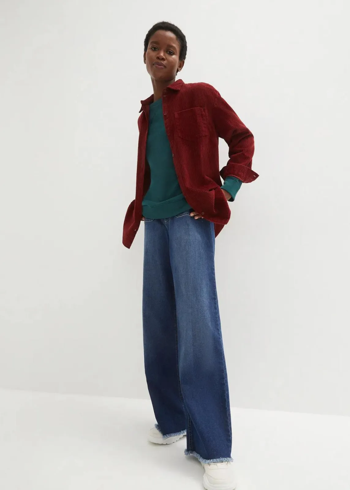 bonprix Bekleidung·Röcke|Bekleidung·Blusen & Tuniken^Basic Sweatshirt petrolgrün