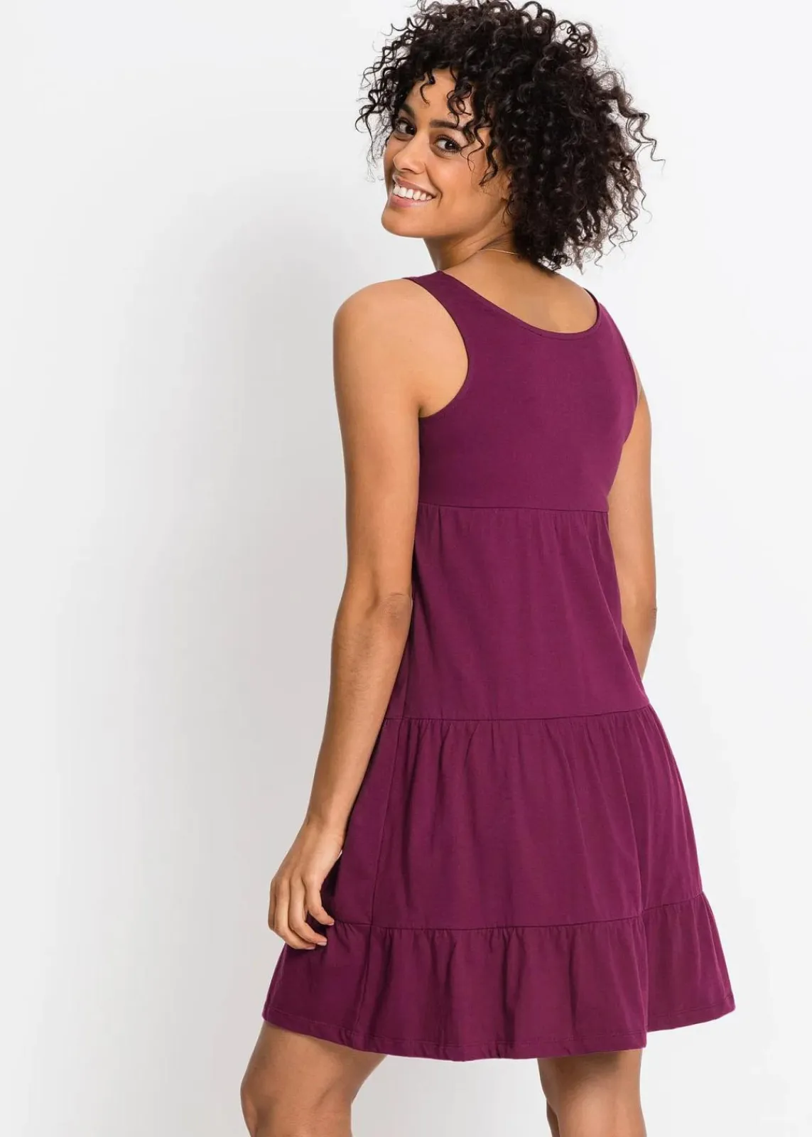 bonprix Kleider|Bekleidung·Pullover & Strickjacken^Baumwoll Jerseykleid, kurz beere
