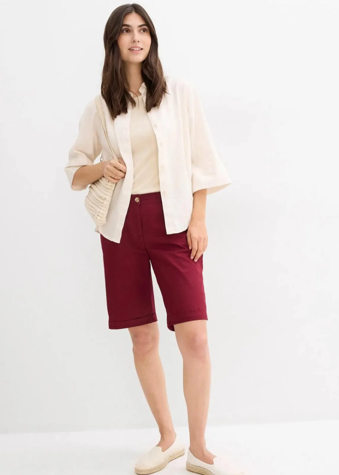 bonprix Hosen|Shorts^Baumwoll Papertouch-Bermuda mit Bequembund ahornrot