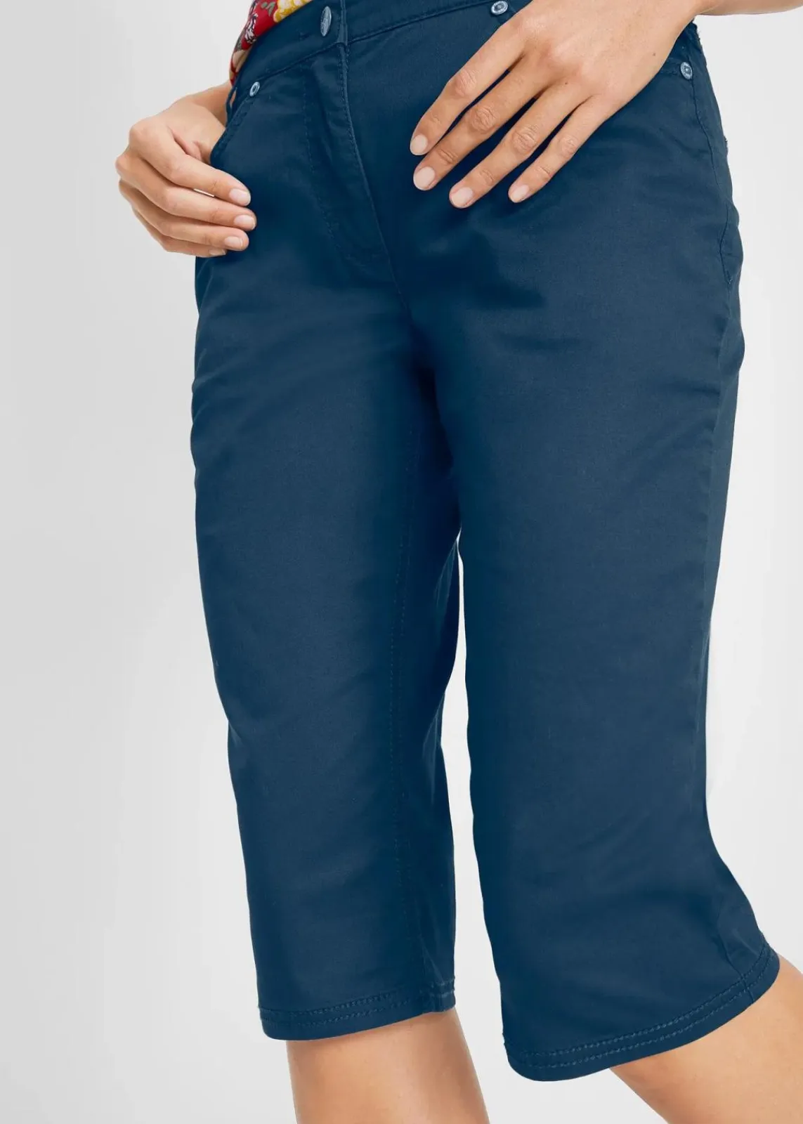 bonprix Bekleidung·Outdoorbekleidung|Bekleidung·Kleider^Baumwoll-Bermuda mit Bequembund dunkelblau