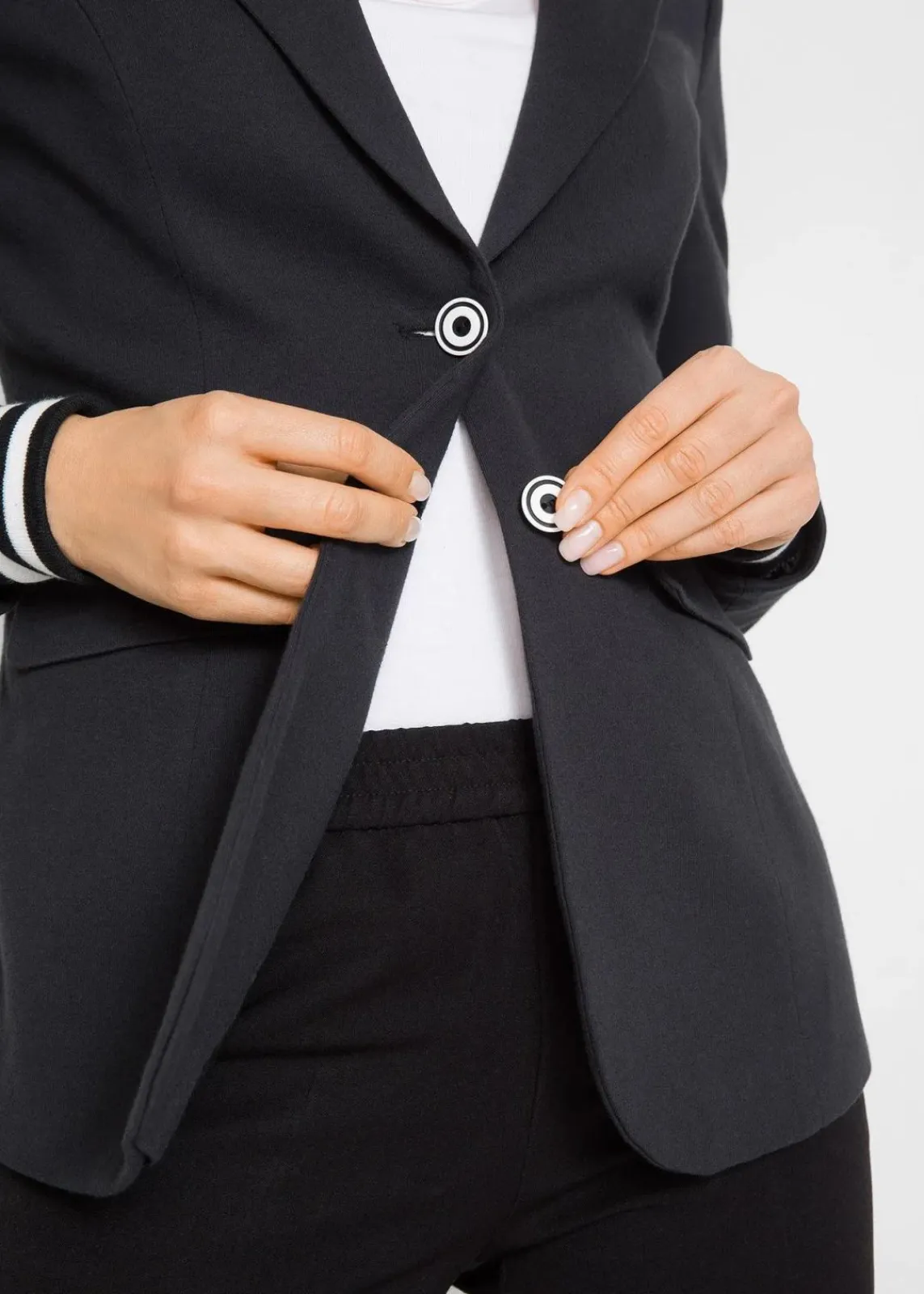 bonprix Bekleidung·Basics|Blazer^Baumwoll-Blazer mit gestreiften Details schwarz