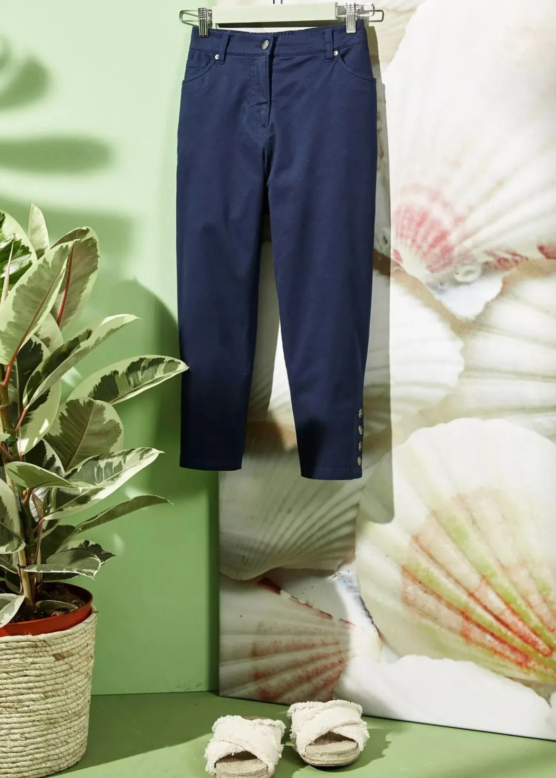 bonprix Hosen|Bekleidung·Kleider^Baumwoll-Capri-Hose mit Bequembund und Knöpfen dunkelblau