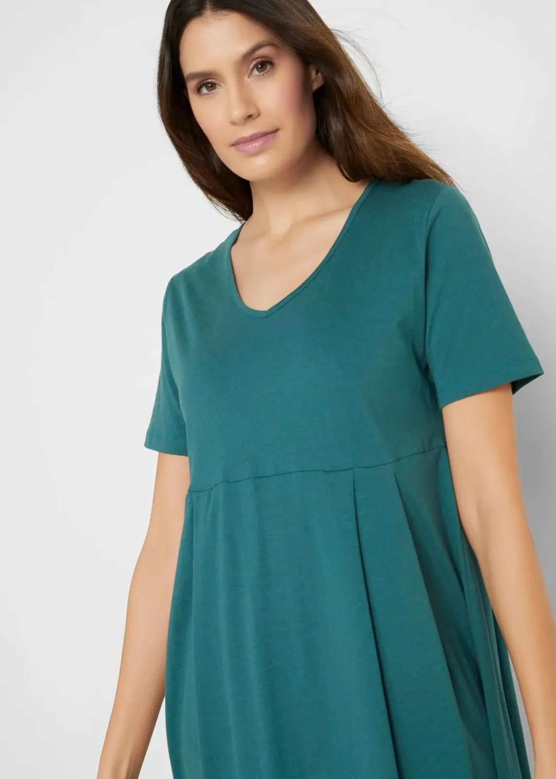 bonprix Kleider|Bekleidung·Pullover & Strickjacken^Baumwoll-Jerseykleid, Midilänge pfeffergrün uni