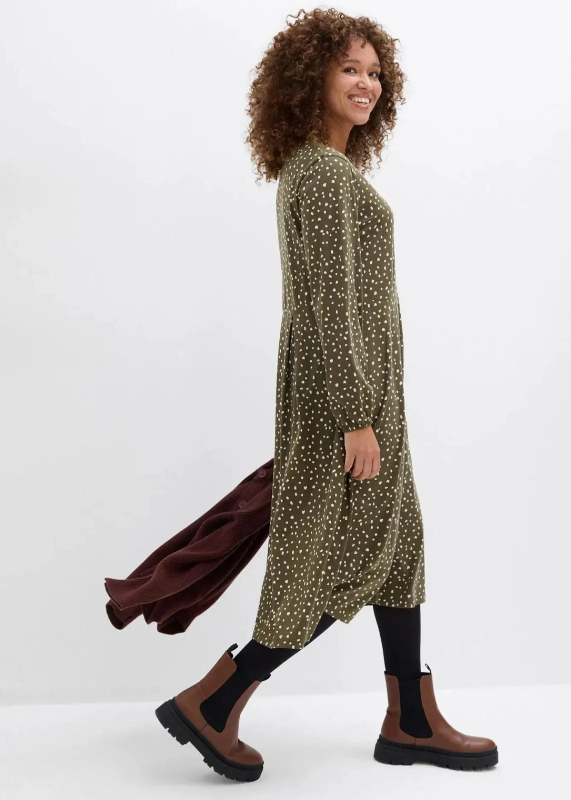 bonprix Bekleidung·Pullover & Strickjacken|Kleider^Baumwoll-Jerseykleid, Midilänge dunkeloliv/hellsand