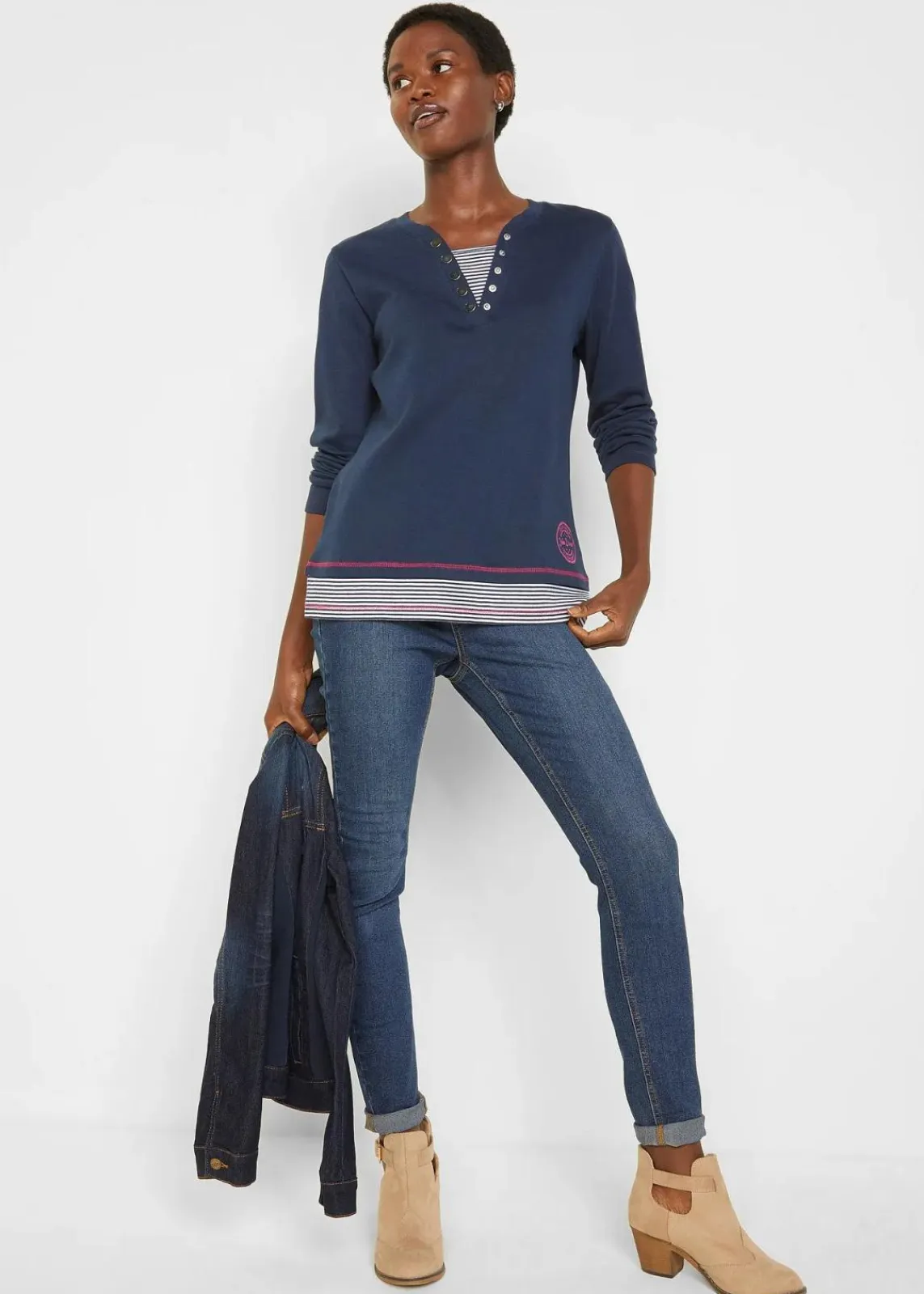 bonprix Nachhaltigere Materialien|Shirts & Tops^Baumwoll-Langarmshirt, 2 in 1-Optik dunkelblau/pinklady/weiß gestreift