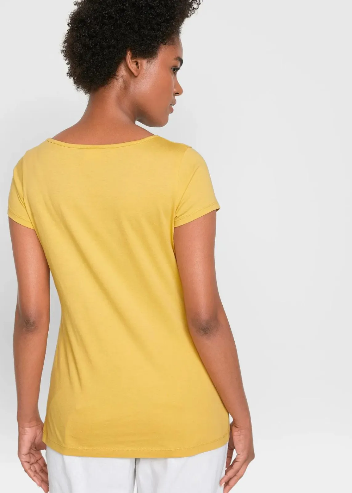 bonprix Shirts & Tops|Nachhaltigere Materialien^Baumwoll-T-Shirt mit Druck curry bedruckt