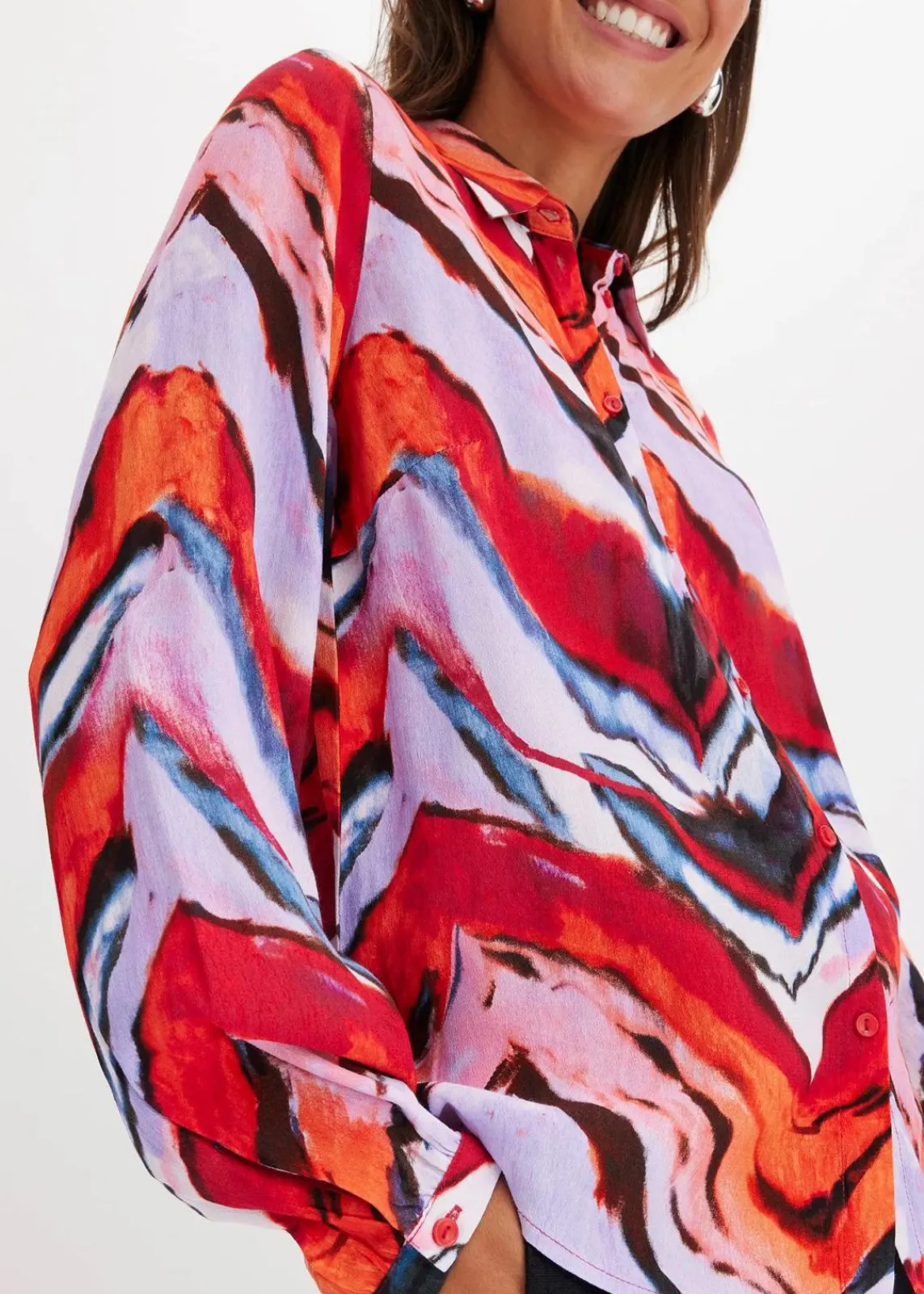 bonprix Bekleidung·Jacken & Mäntel|Nachhaltigere Materialien^bedruckte Bluse lila/schwarz/rot bedruckt
