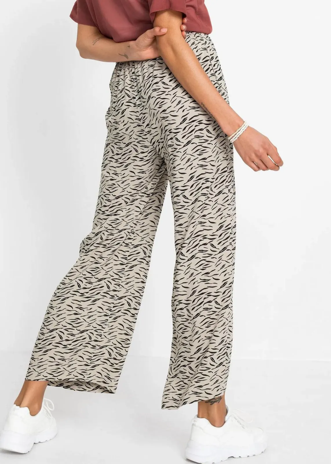 bonprix Bekleidung·Kleider|Hosen^Bedruckte Palazzo-Hose sand/schwarz zebra bedruckt