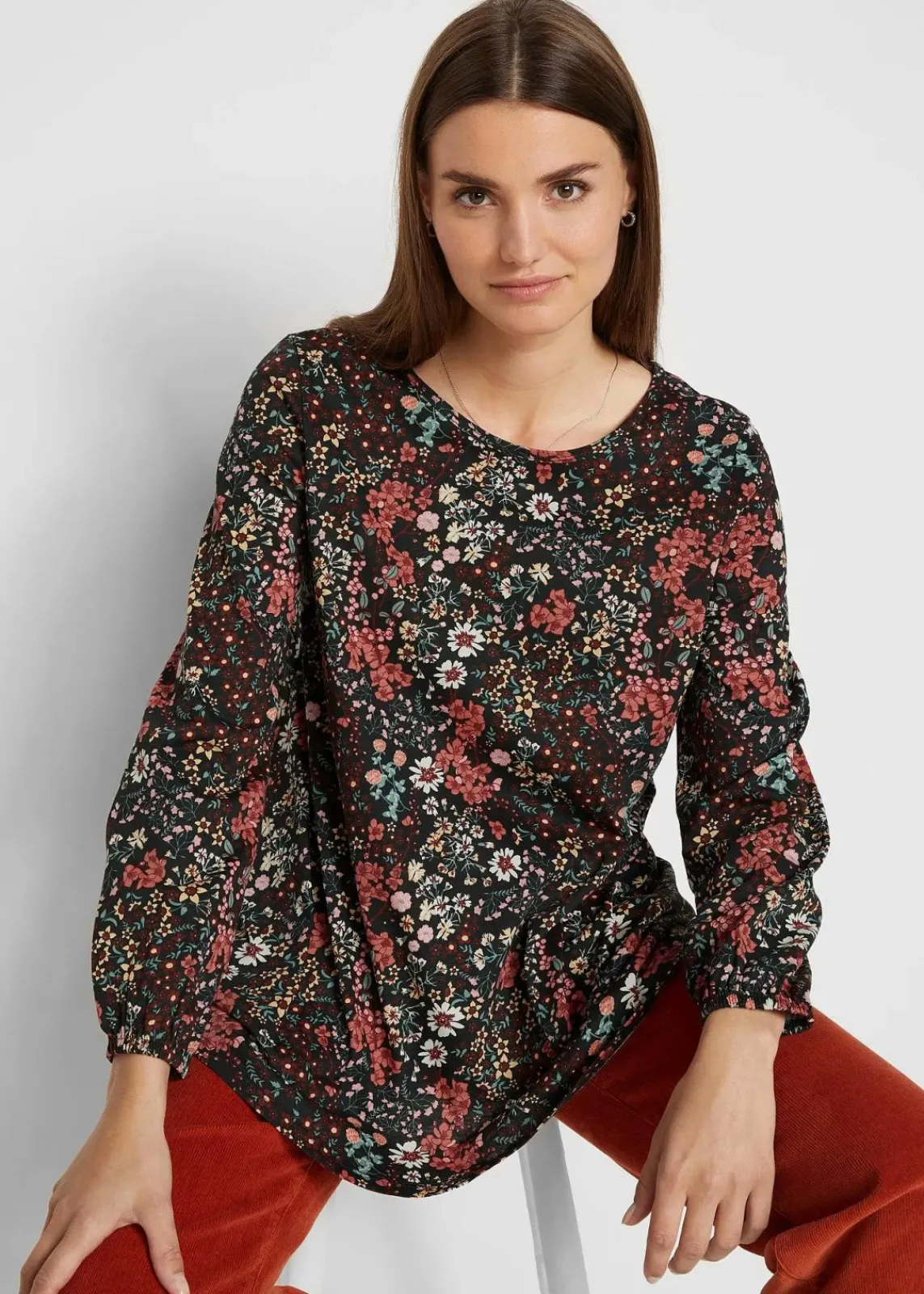 bonprix Shirts & Tops^Bedruckte Shirt-Tunika aus Baumwolle schwarz geblümt