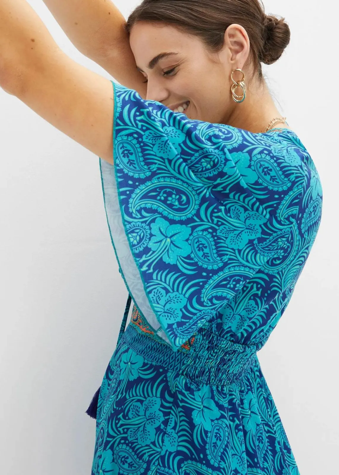 bonprix Kleider|Bekleidung·Pullover & Strickjacken^bedrucktes Minikleid türkis paisley