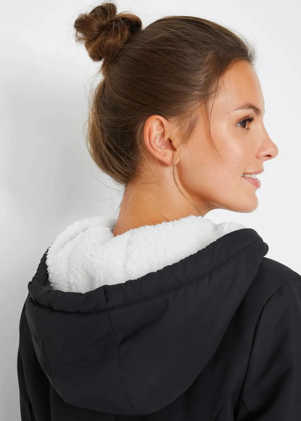 bonprix Bekleidung·Hosen|Jacken & Mäntel^Übergangsjacke schwarz