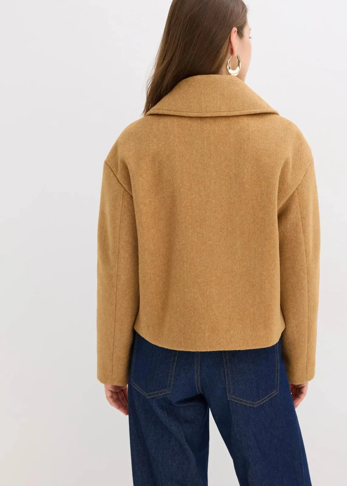 bonprix Bekleidung·Hosen|Jacken & Mäntel^Übergangsjacke in Wolloptik haselnuss