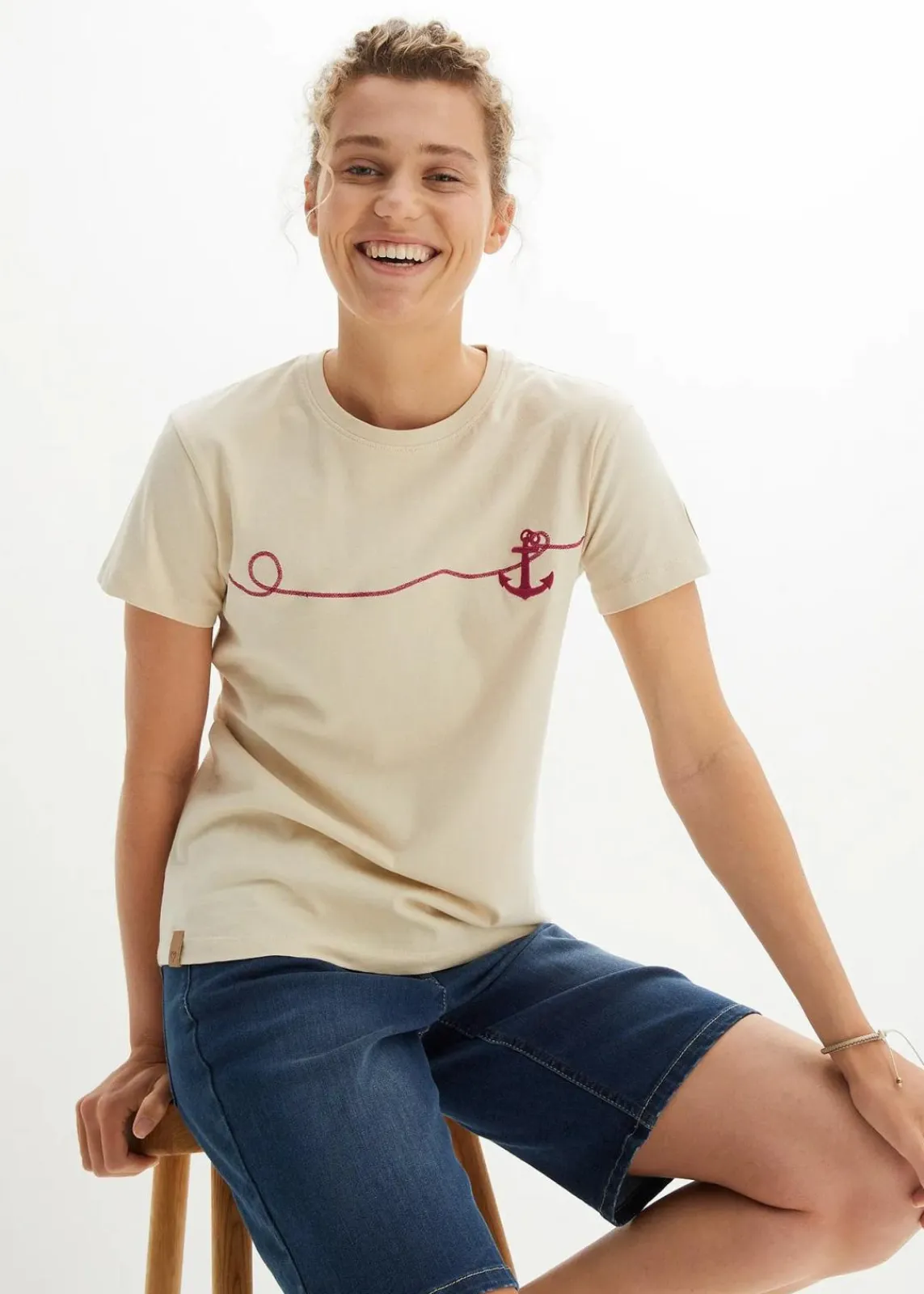 bonprix Shirts & Tops|Nachhaltigere Materialien^Besticktes T-Shirt kieselbeige bedruckt