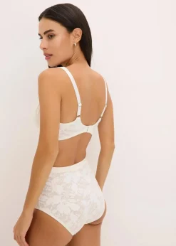 bonprix Wäsche·Dessous|Wäsche·Große Cups D-H^Bügel-BH aus zarter Spitze wollweiß