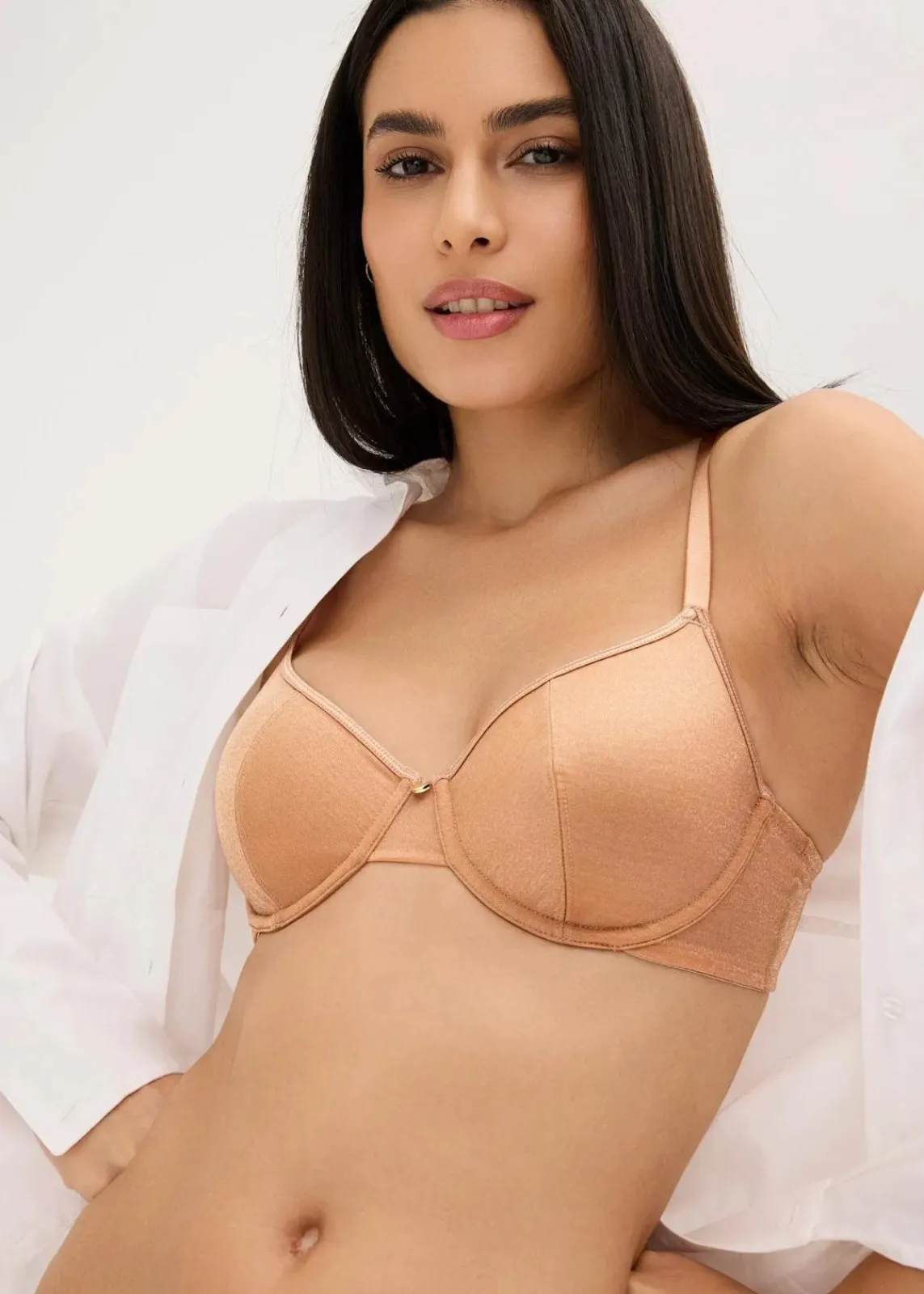 bonprix Bhs|Dessous^BH mit Bügel aus schimmerndem Material goldbeige