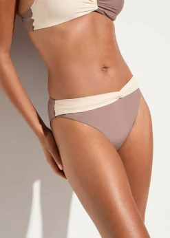 bonprix Nachhaltigere Materialien|Mix & Match^Bikinihose mit Twistdetail braun/beige