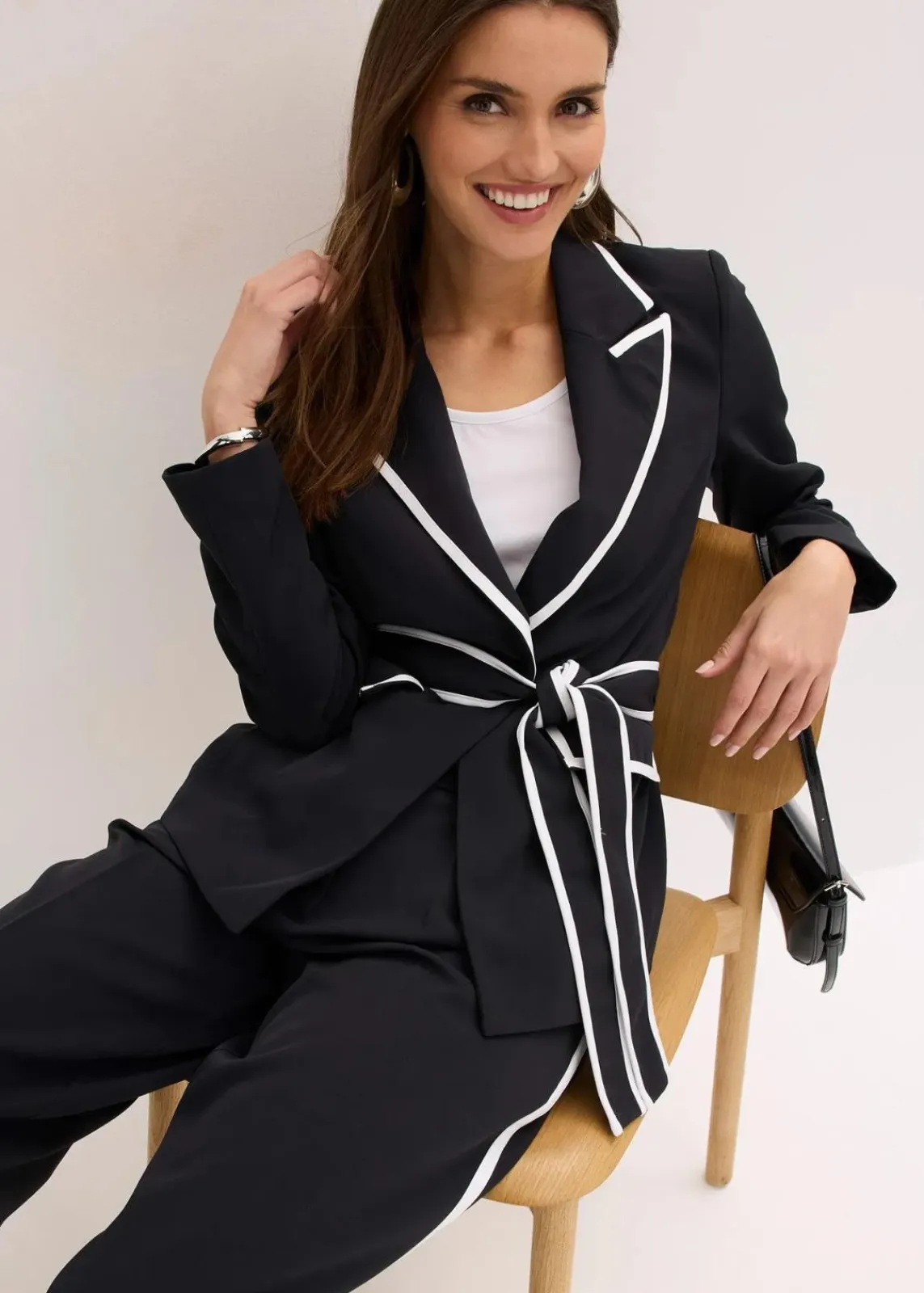 bonprix Bekleidung·Basics|Blazer^Blazer schwarz/weiß
