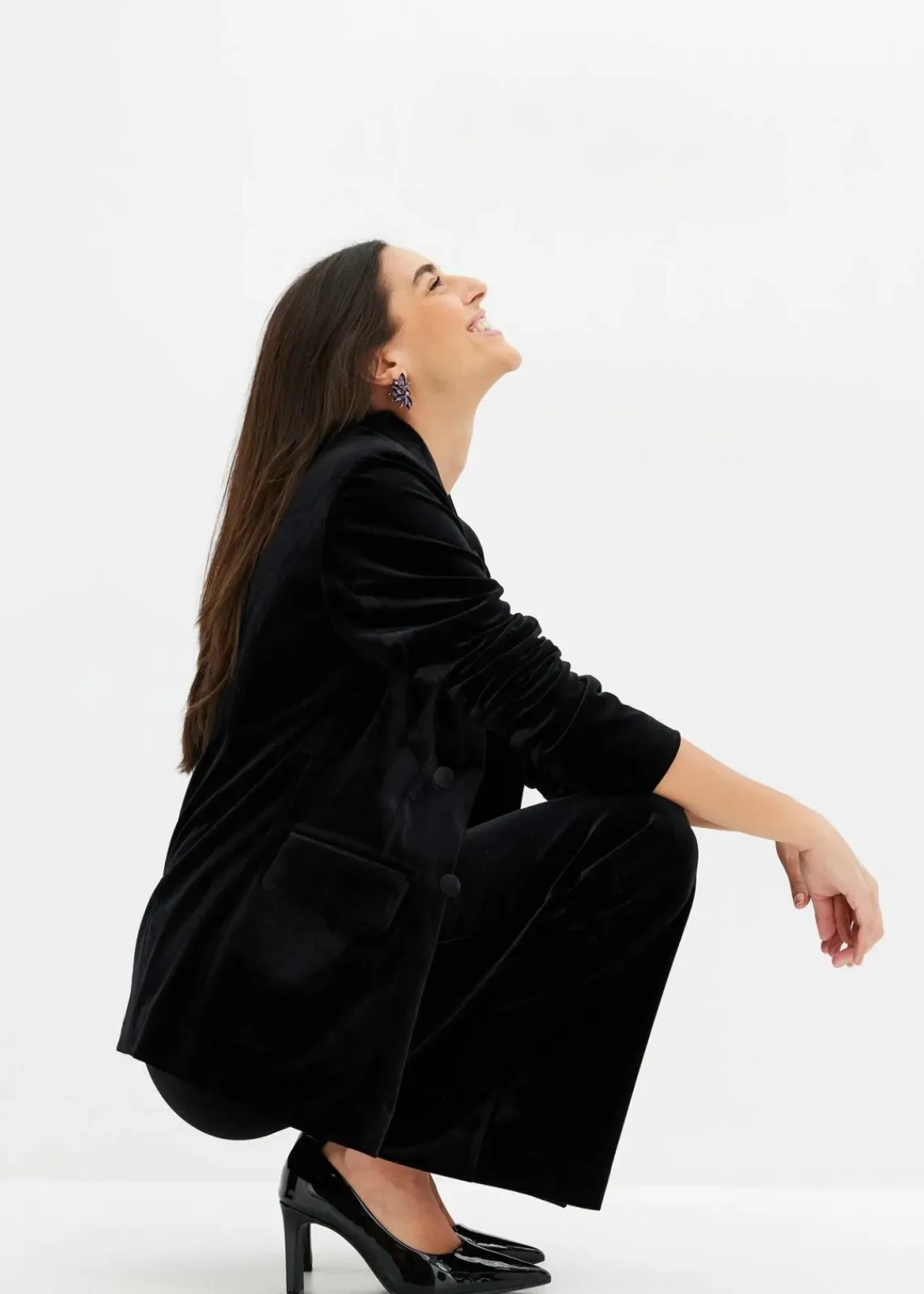 bonprix Bekleidung·Basics|Zweiteiler & Sets^Blazer aus softem Samt schwarz