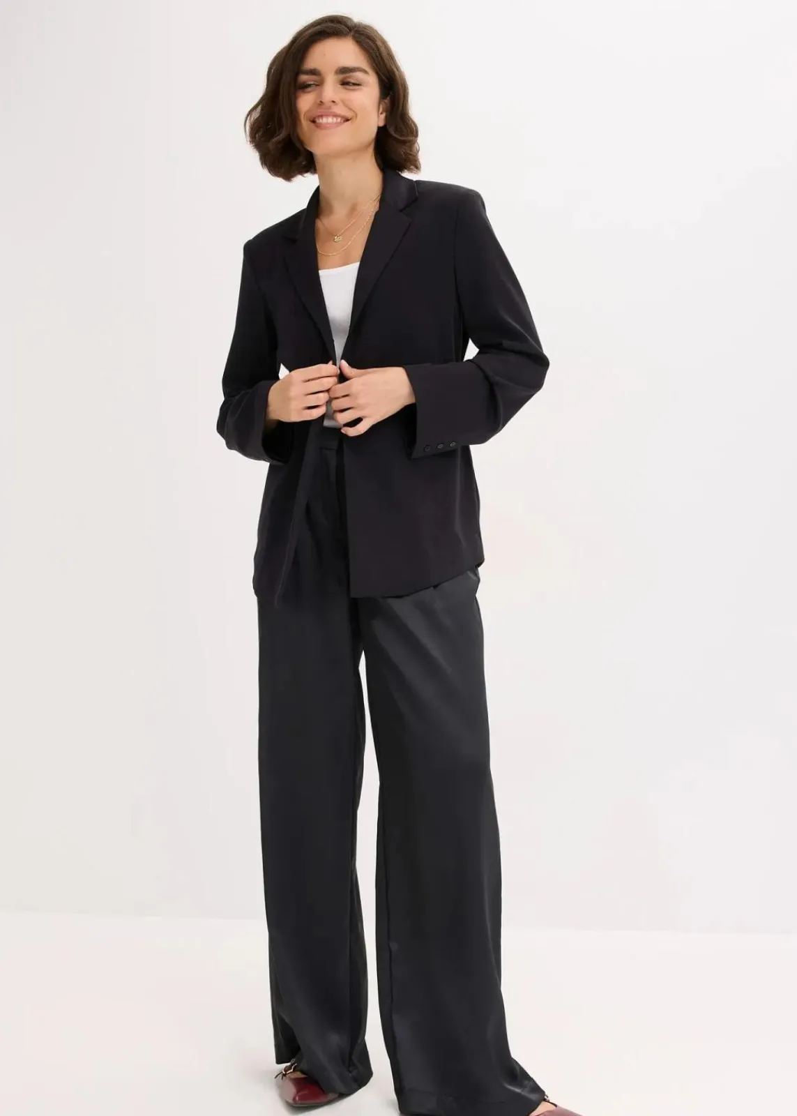 bonprix Blazer|Bekleidung·Basics^Blazer aus Viskose-Mix schwarz