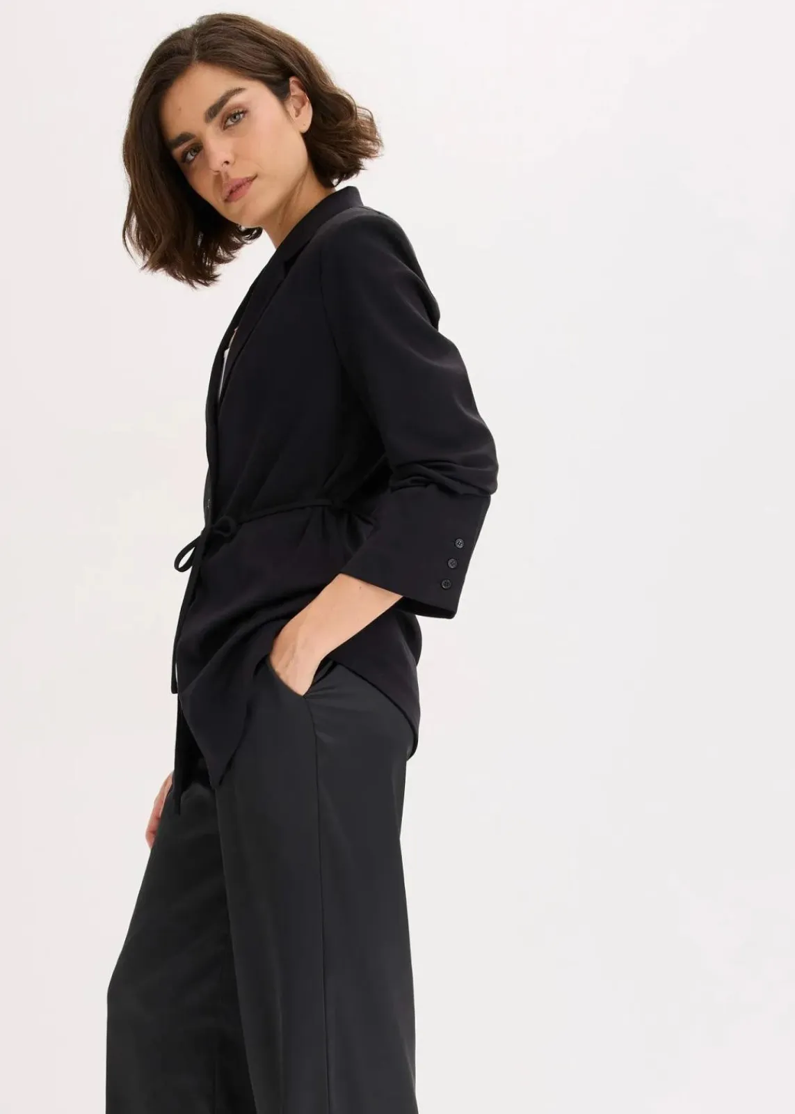 bonprix Blazer|Bekleidung·Basics^Blazer aus Viskose-Mix schwarz