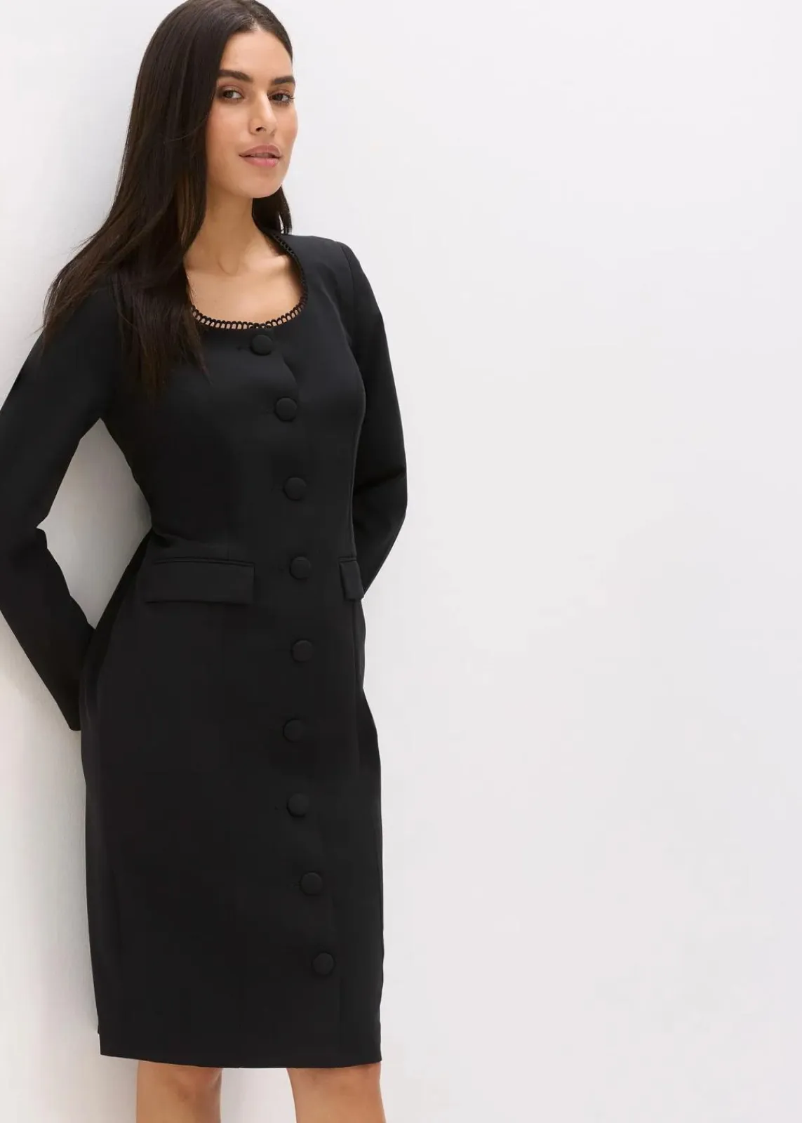 bonprix Bekleidung·Pullover & Strickjacken|Kleider^Blazerkleid mit Spitzenkante schwarz