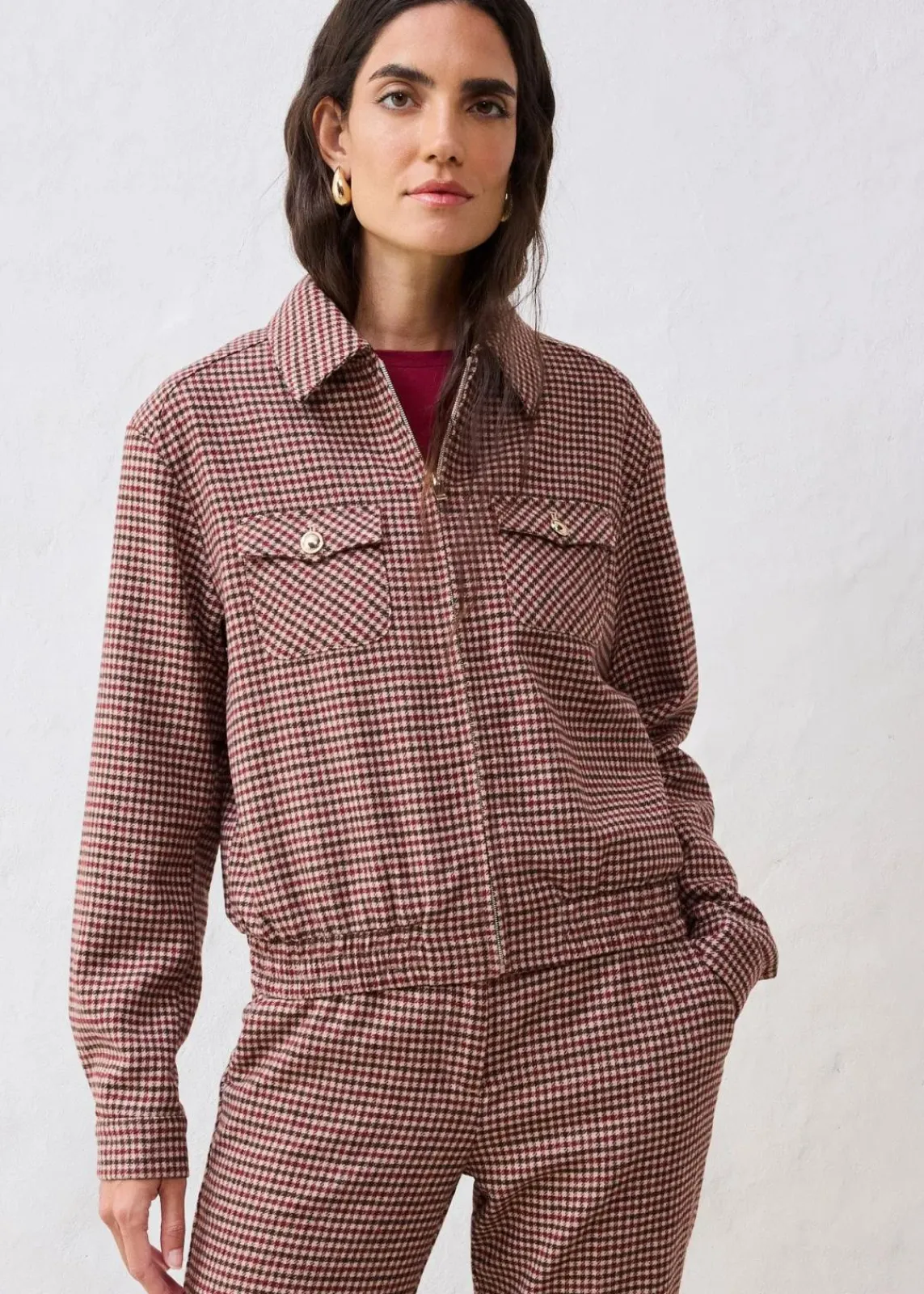 bonprix Bekleidung·Hosen|Jacken & Mäntel^Blouson aus weichem Woll-MIx mattcamel/dunkelblau kariert