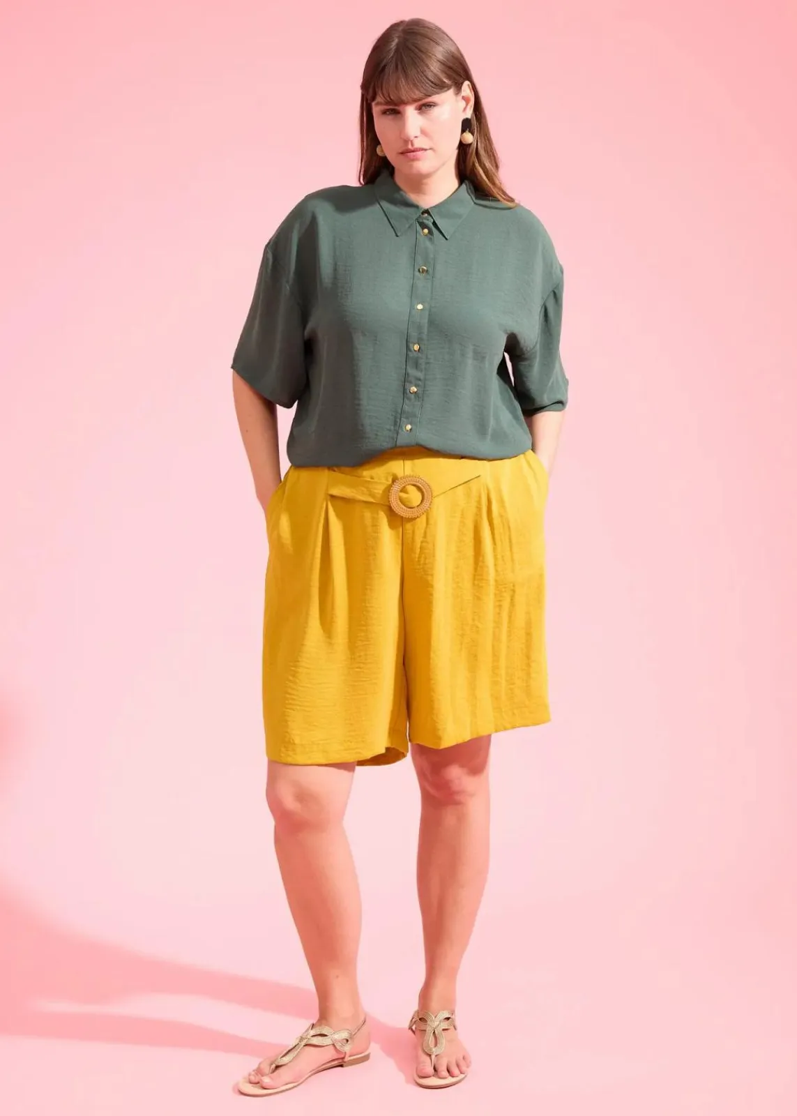 bonprix Bekleidung·Jacken & Mäntel|Blusen & Tuniken^Bluse schattengrün