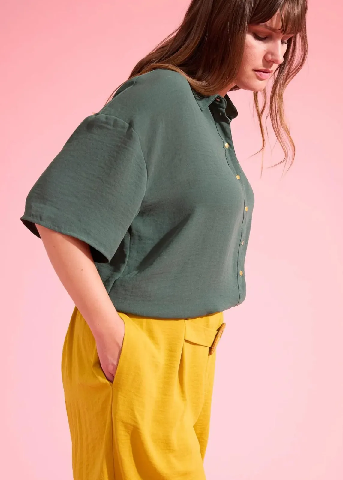 bonprix Bekleidung·Jacken & Mäntel|Blusen & Tuniken^Bluse schattengrün