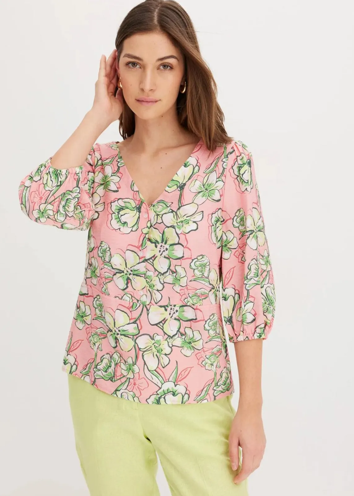 bonprix Blusen & Tuniken|Bekleidung·Jacken & Mäntel^Bluse aus feinem Viskose-Mix softrosa bedruckt